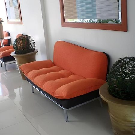 Regal Plaza Hotel Nabua Екстериор снимка